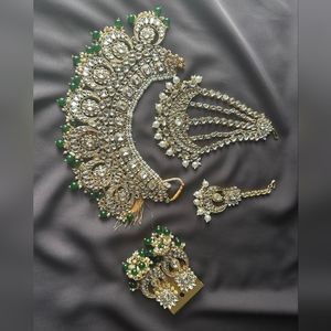 Indian jewelry set